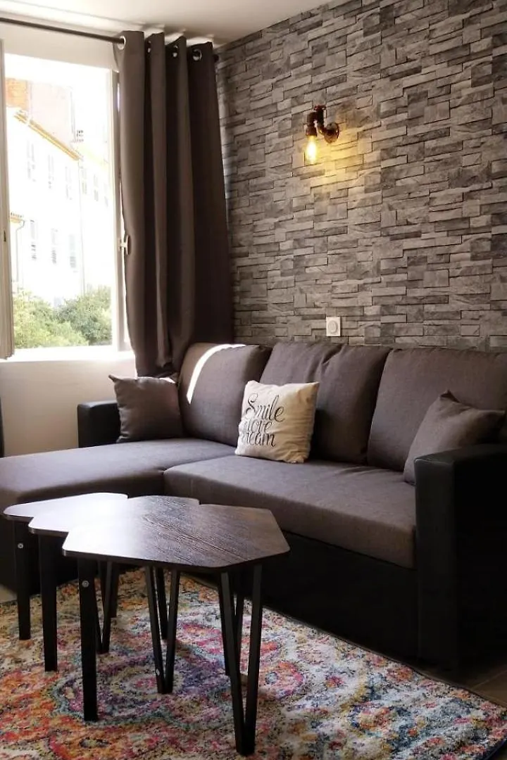 Apartment Cosy T2 Au Centre Historique De La Ville Toulon France